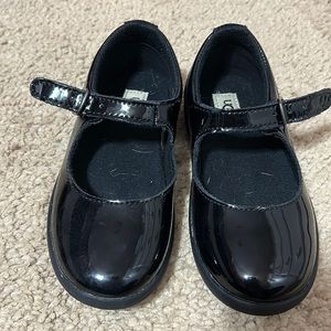 Girls UGG Mary Janes size 9